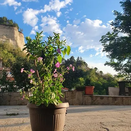 Slavova Krepost Hotel Melnik (Blagoevgrad)